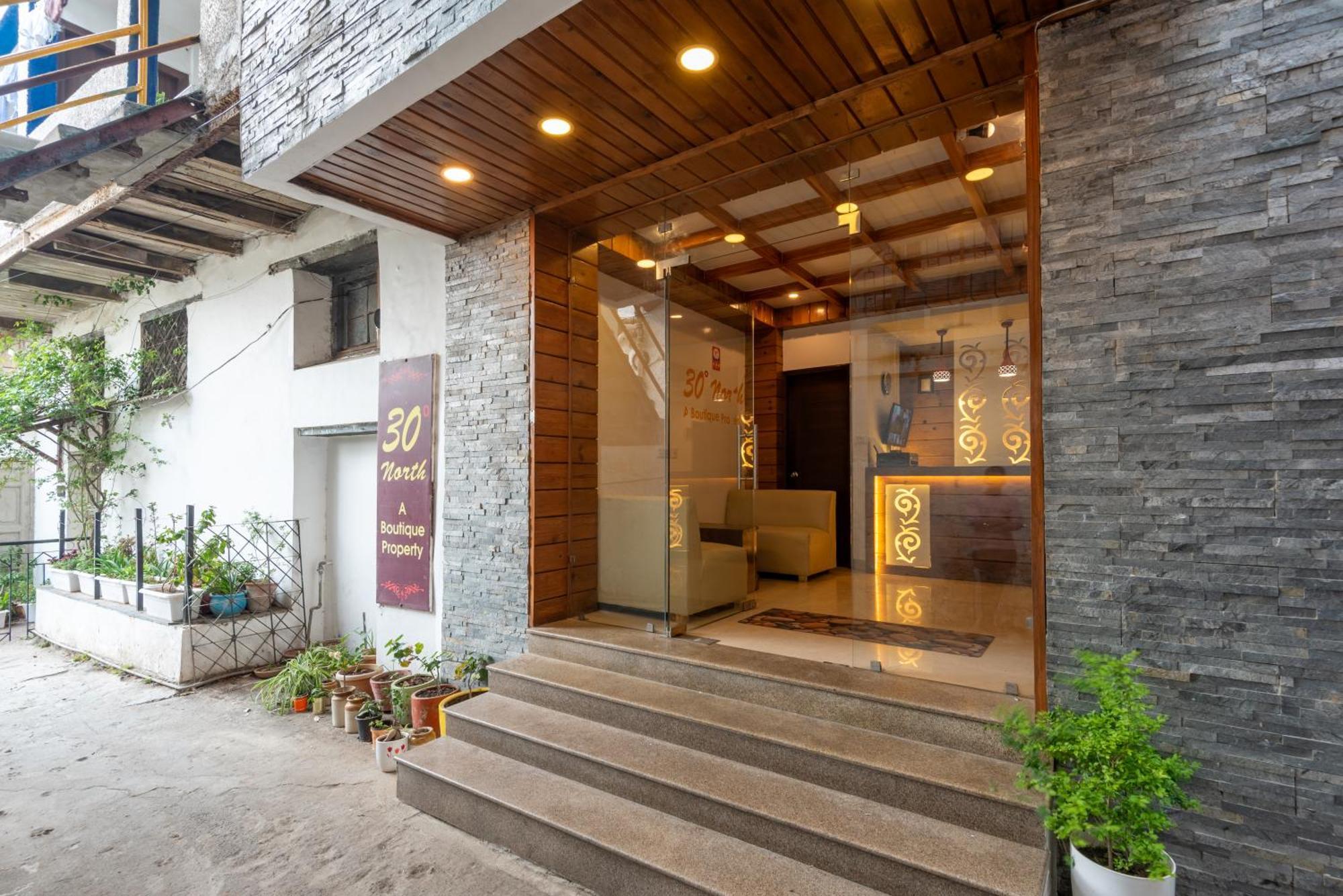 Hotel 30 Degree North Масурі Екстер'єр фото