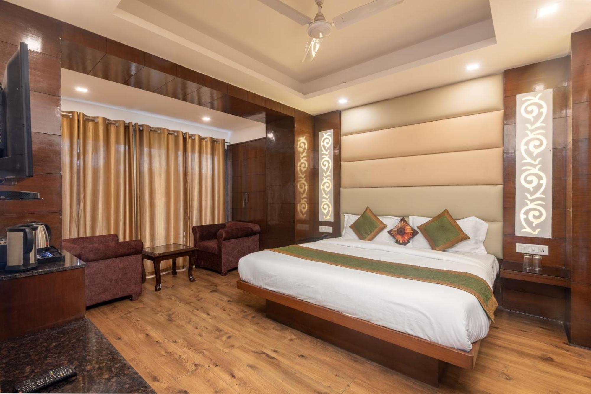 Hotel 30 Degree North Масурі Екстер'єр фото